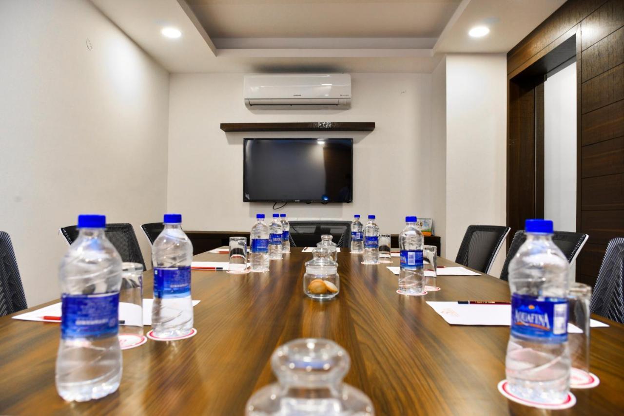 Hotel Suncity Plaza, Sitapura, Dźajpur Zewnętrze zdjęcie